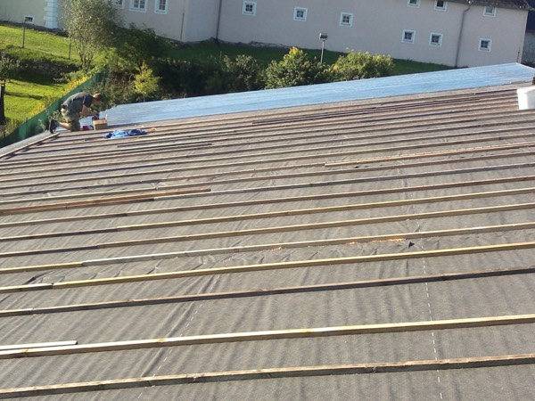 Rekonstrukce střechy ve Světlíku – foto 7